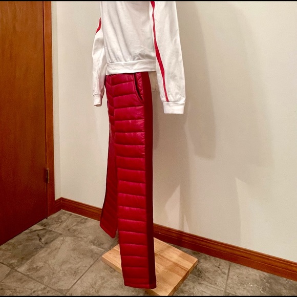 Warm puffer pants with elastic side panels NWT - Picture 11 of 15